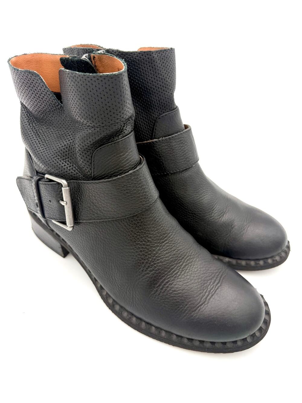 Gentle Souls Best Slit Moto 2 Boots Black Leather Size 7.5 Ankle Buckle